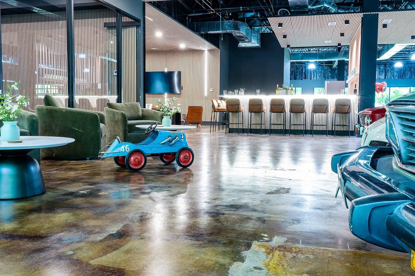 Members' lounge seating beside the storage floor in Peachtree Corners